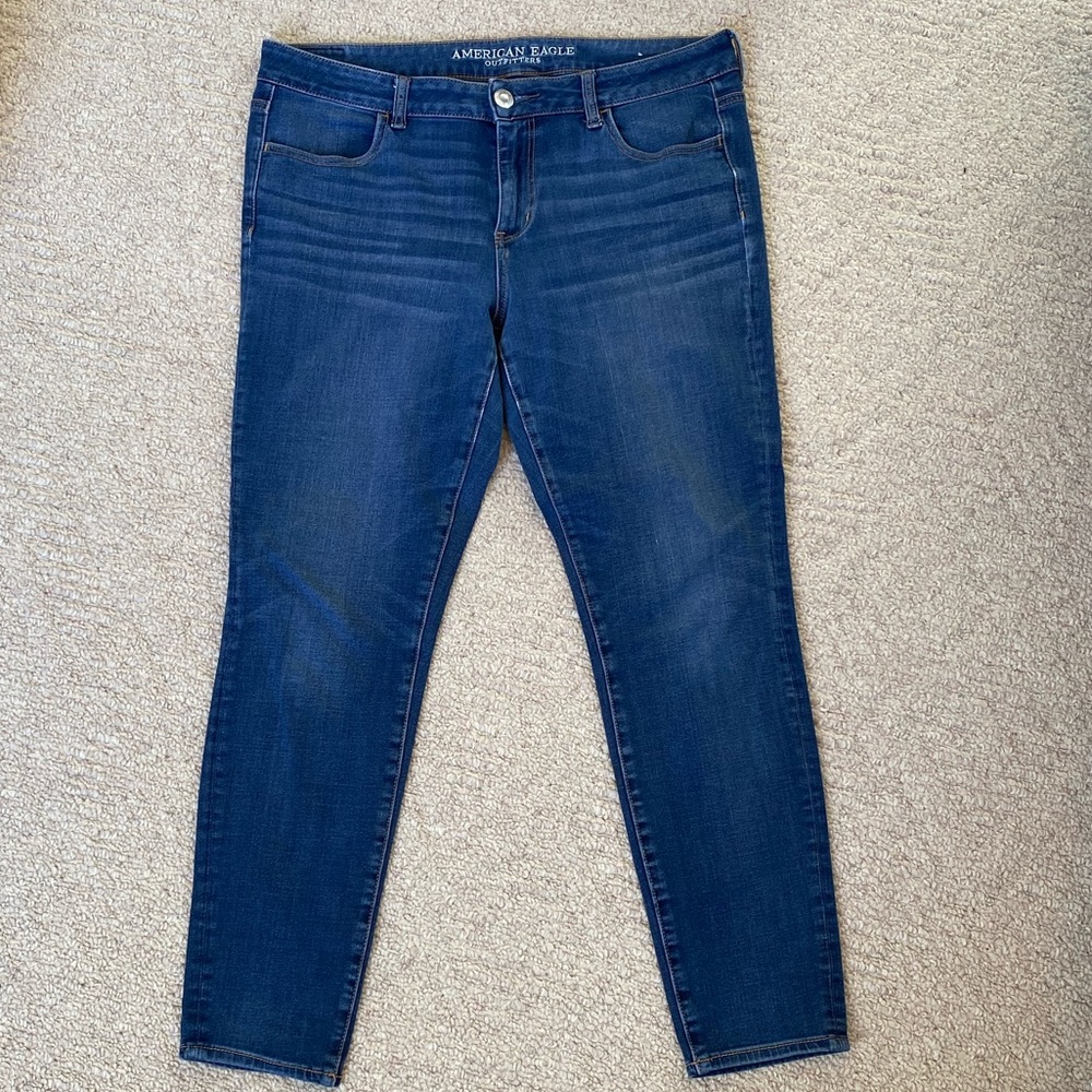 American Eagle Women’s Super Super Stretch Jegging